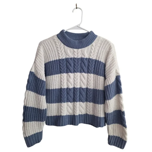 Abercrombie Kids Blue and White Striped Cable Knit Sweater, Size 11/12 - Picture 2 of 6